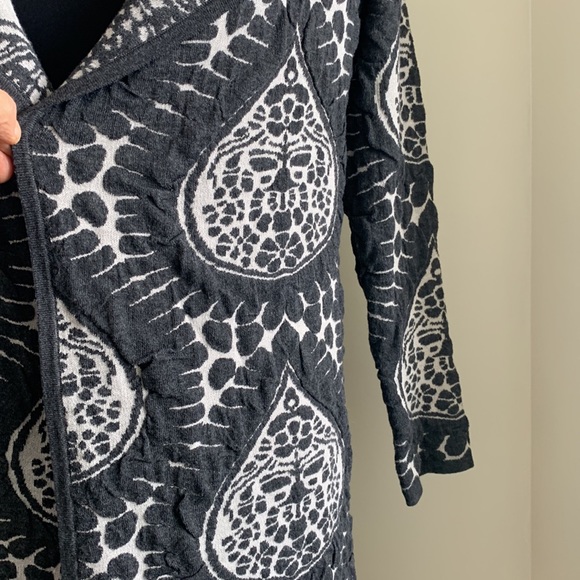 NWOT. Alison Sheri cardigan - Picture 9 of 10